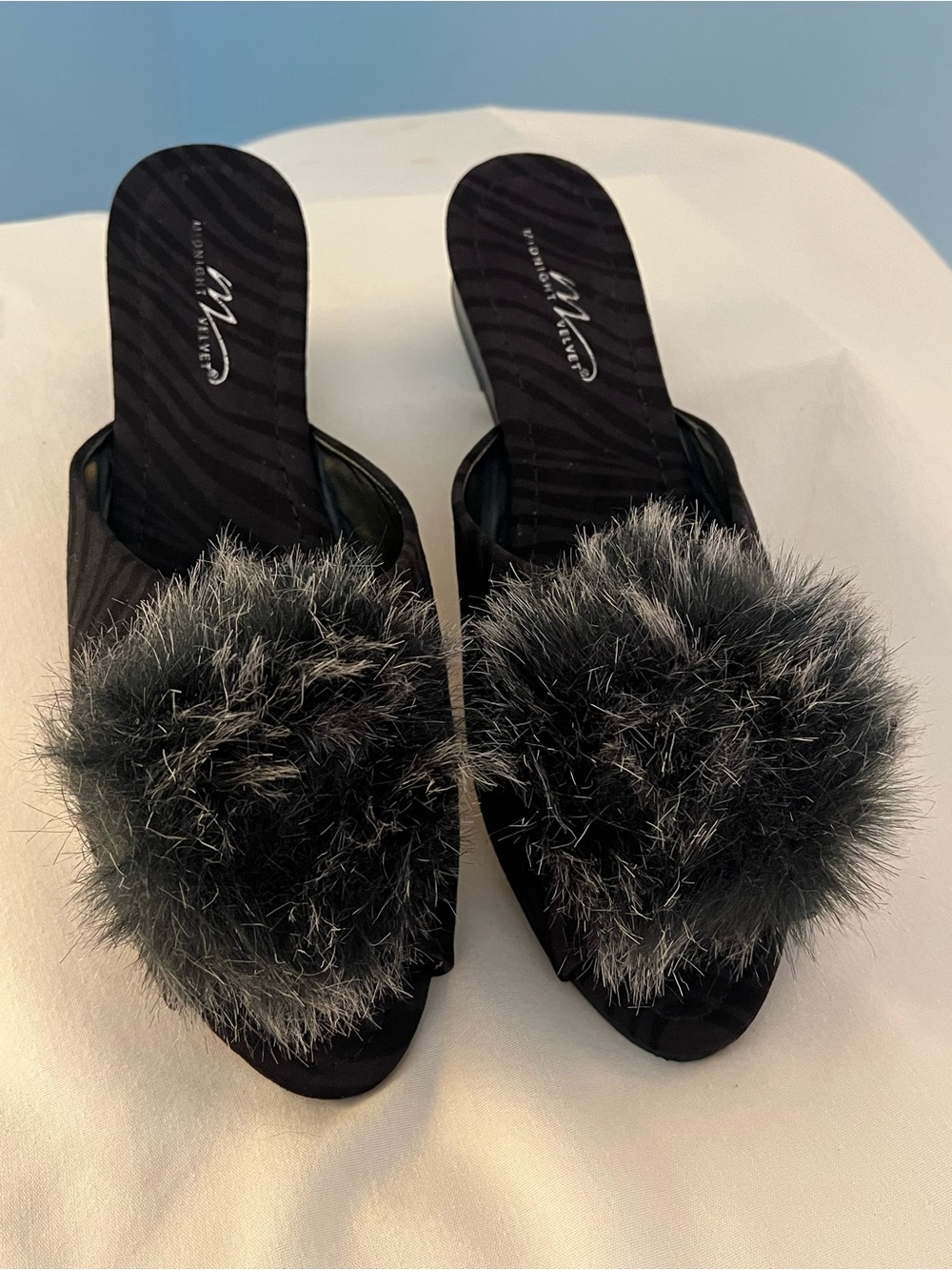 Midnight Velvet Black Slide Slippers with Gray Faux Fur Pom